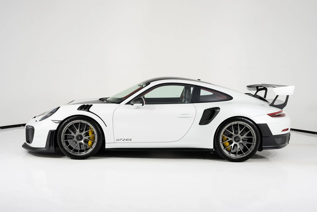 2018 Porsche 991 GT2 RS - Image 6 of 27