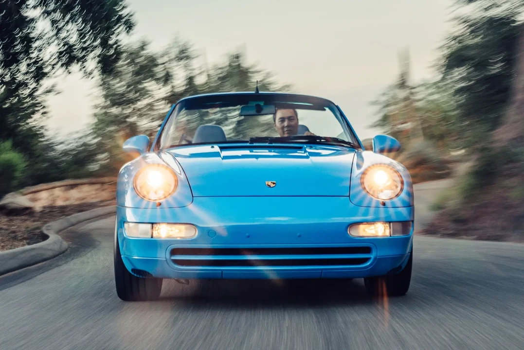 1997 Porsche 993 Carrera 4 - Image 2 of 6