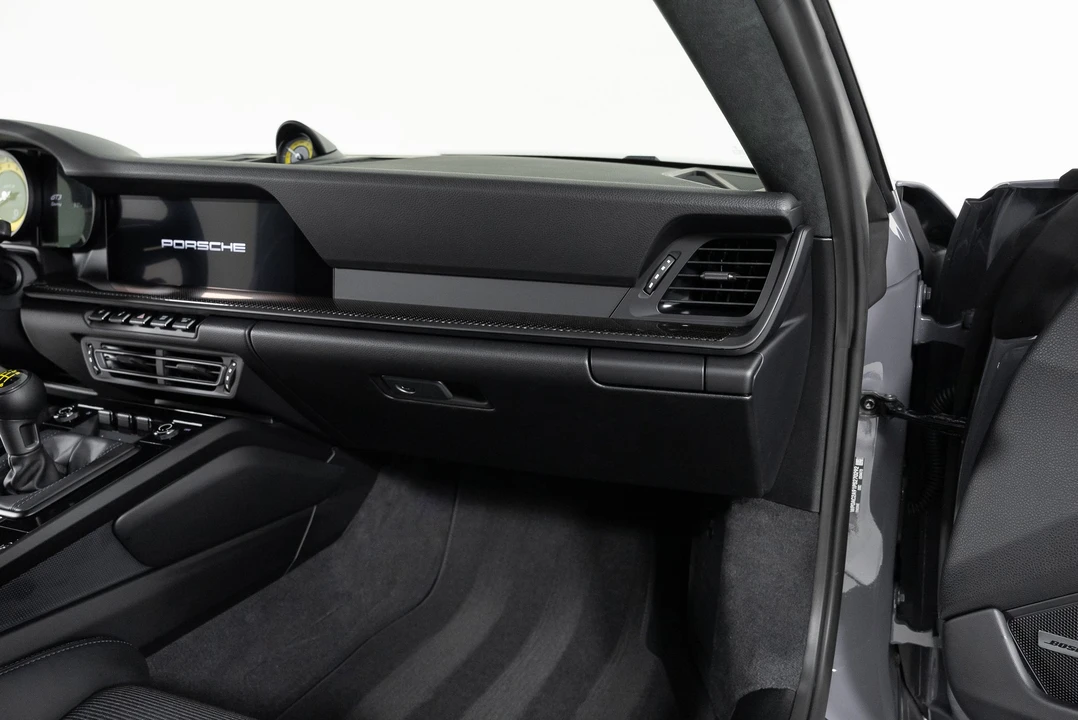 2023 Porsche 992 GT3 - Image 28 of 31