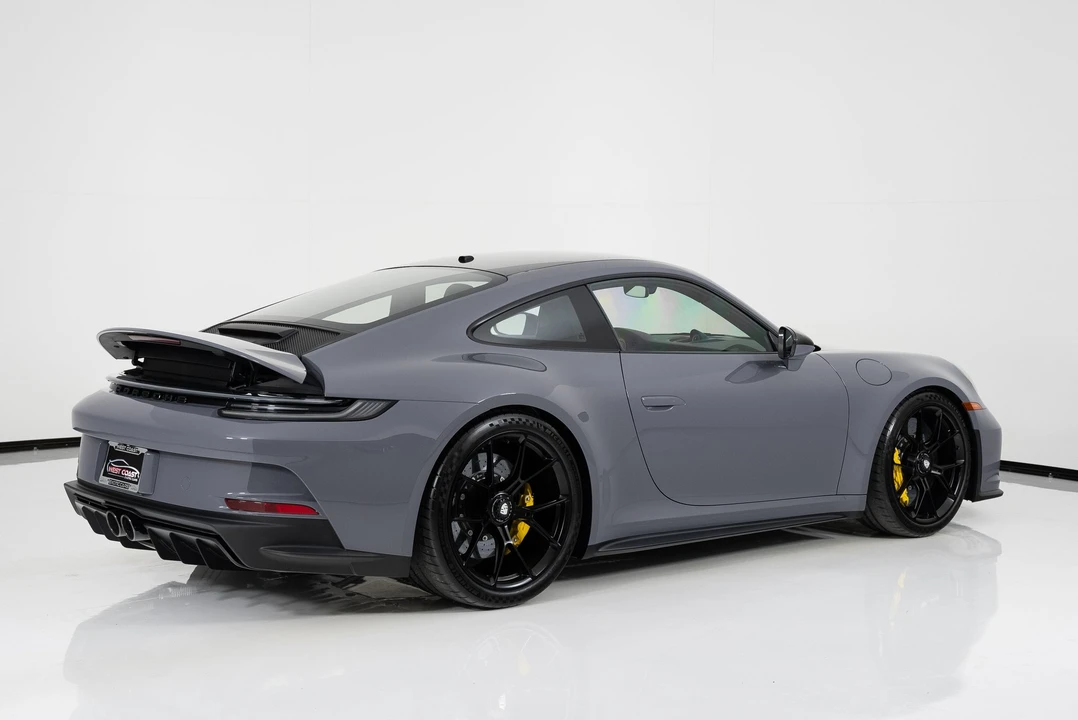 2023 Porsche 992 GT3 - Image 3 of 31