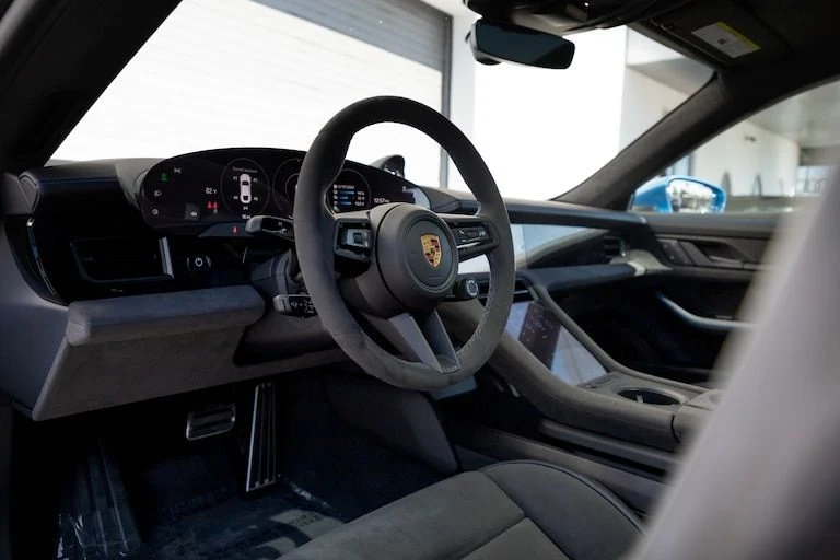 2024 Porsche Taycan GTS - Image 7 of 11