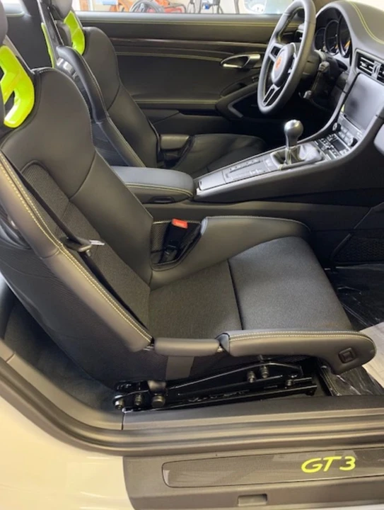 2018 Porsche 991 GT3 - Image 4 of 5