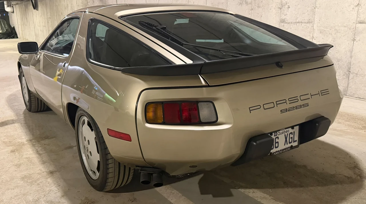 1986 Porsche 928 S - Image 14 of 31