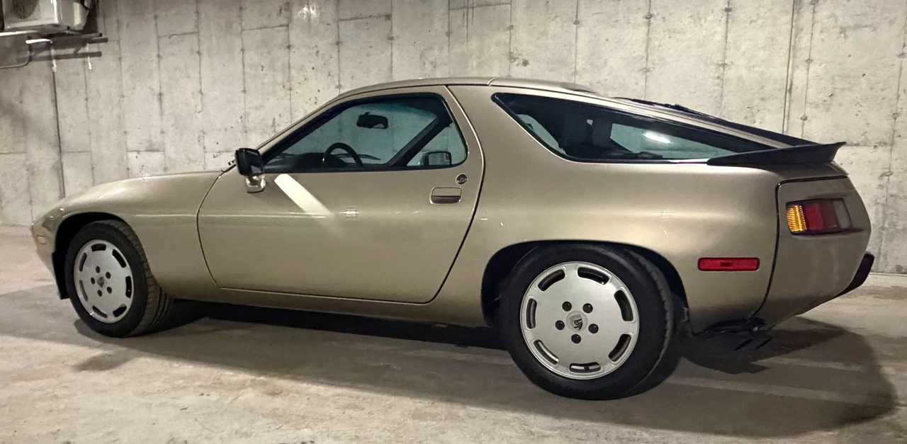 1986 Porsche 928 S - Image 11 of 31