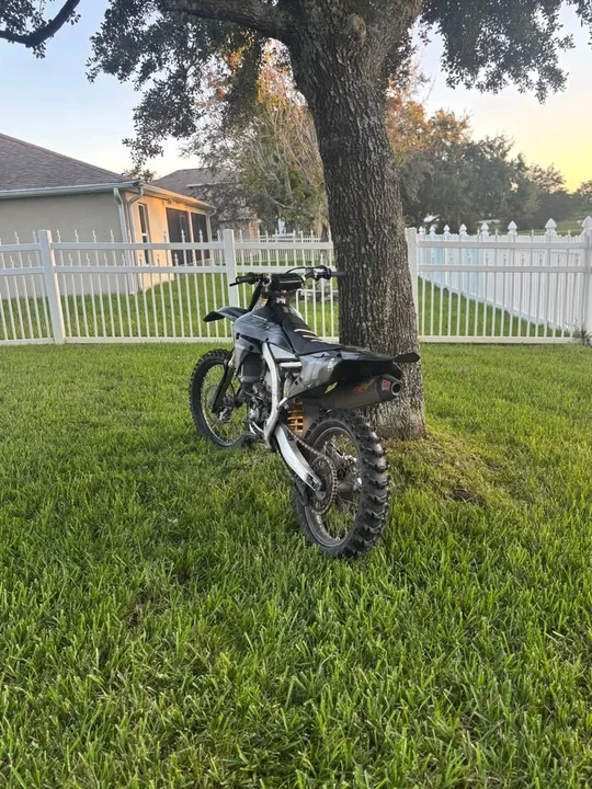 Yamaha YZ - Image 6 of 7