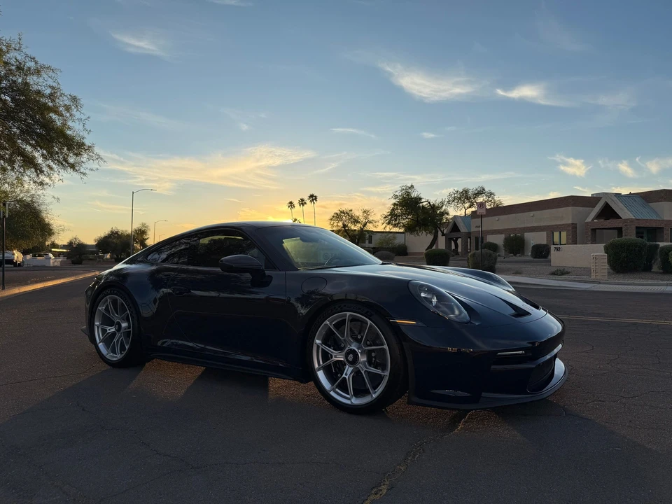 2022 Porsche 992 GT3 - Image 7 of 12