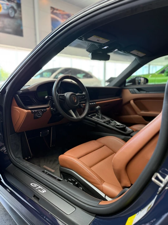 2022 Porsche 992 GT3 - Image 4 of 12