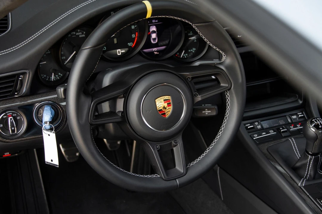 2016 Porsche 991 R - Image 12 of 17