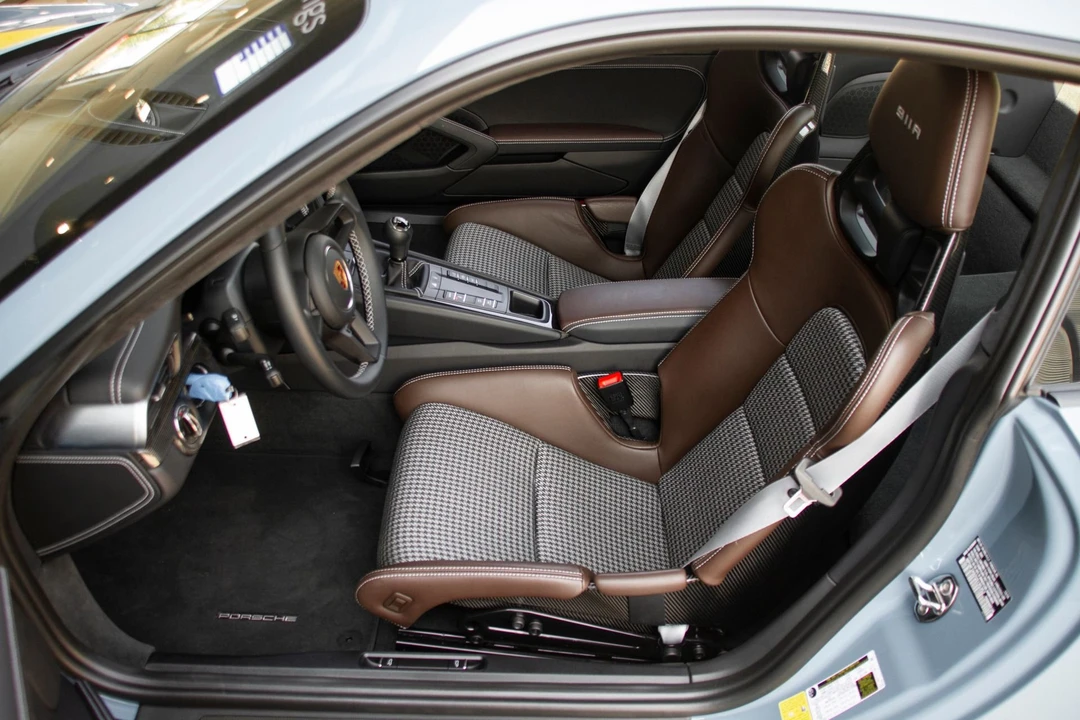 2016 Porsche 991 R - Image 17 of 17