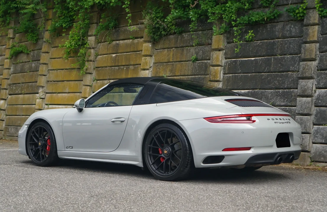 2017 Porsche 991 Targa 4 GTS - Image 3 of 6