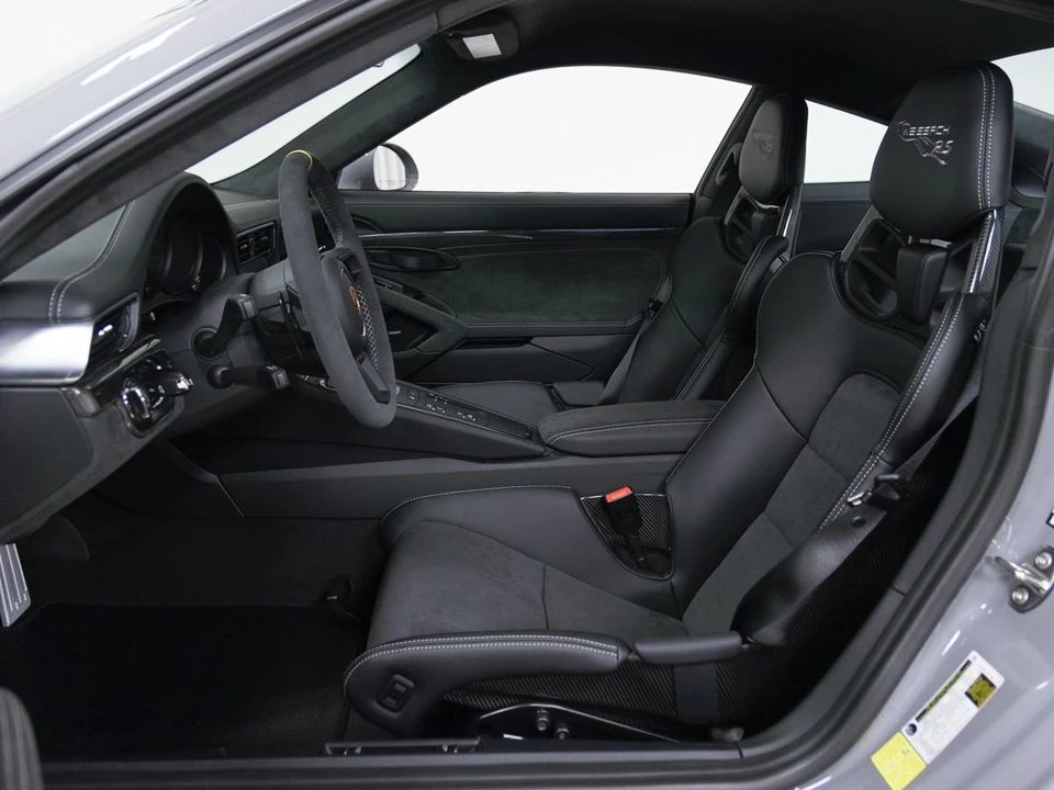2018 Porsche 991 GT2 RS - Image 8 of 10