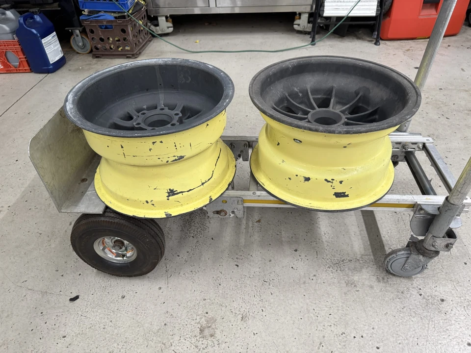 Parts & Memorabilia Other Wheels - Image 3 of 26