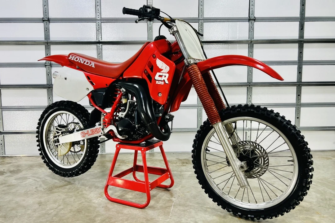 1988 Honda CR - Image 3 of 13