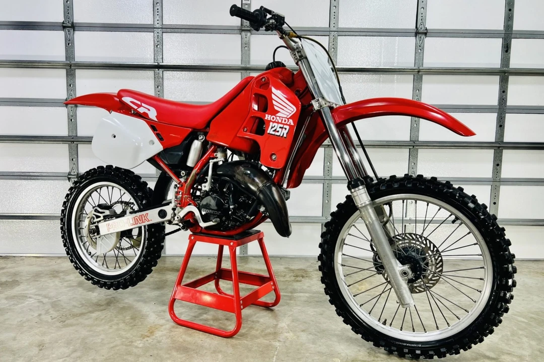 1988 Honda CR - Image 7 of 13