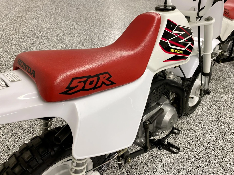 1999 Honda Motorcycles - Image 23 of 31