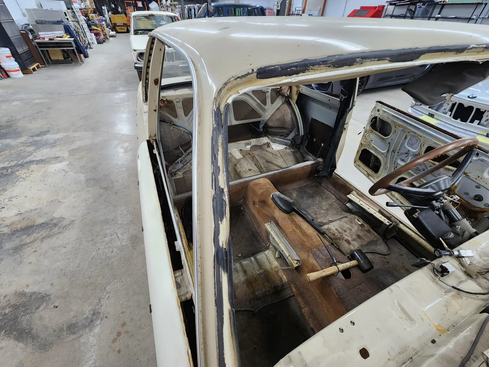 2002 BMW 2002 - Image 31 of 31