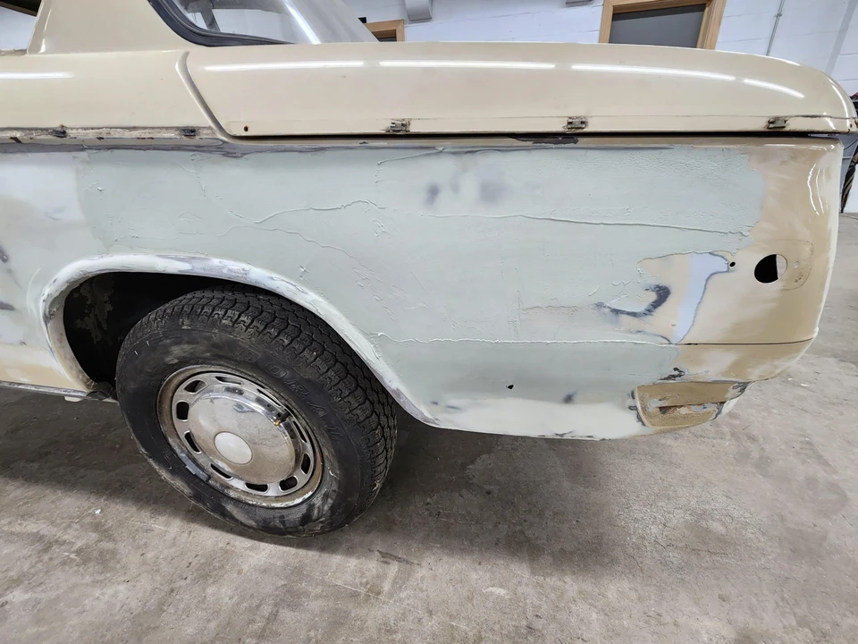2002 BMW 2002 - Image 22 of 31