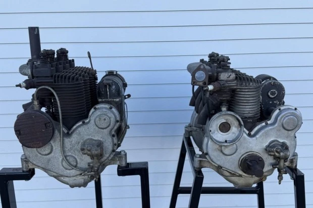 Parts & Memorabilia Engines - Image 2 of 3