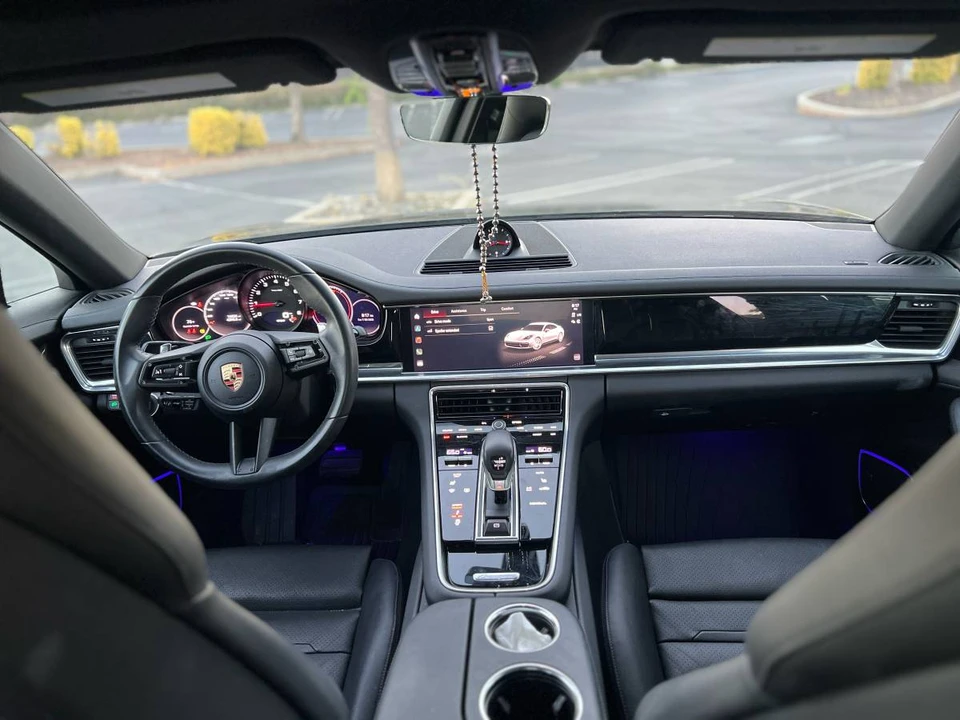 2023 Porsche 971 Panamera - Image 10 of 11