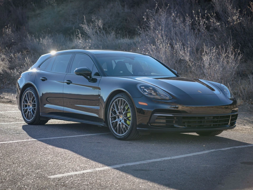 2018 Porsche 971 Panamera - Image 2 of 23