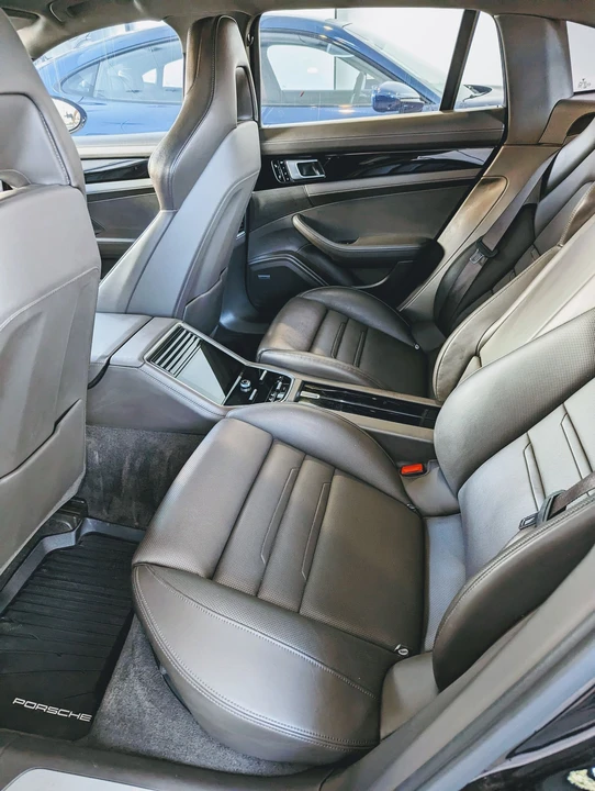 2018 Porsche 971 Panamera - Image 20 of 23