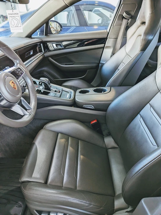 2018 Porsche 971 Panamera - Image 16 of 23