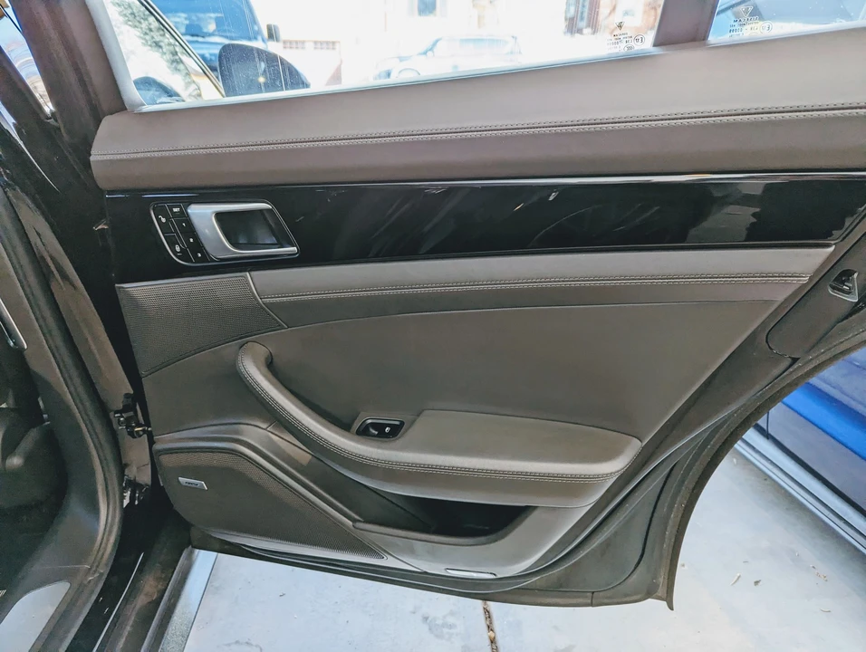 2018 Porsche 971 Panamera - Image 12 of 23