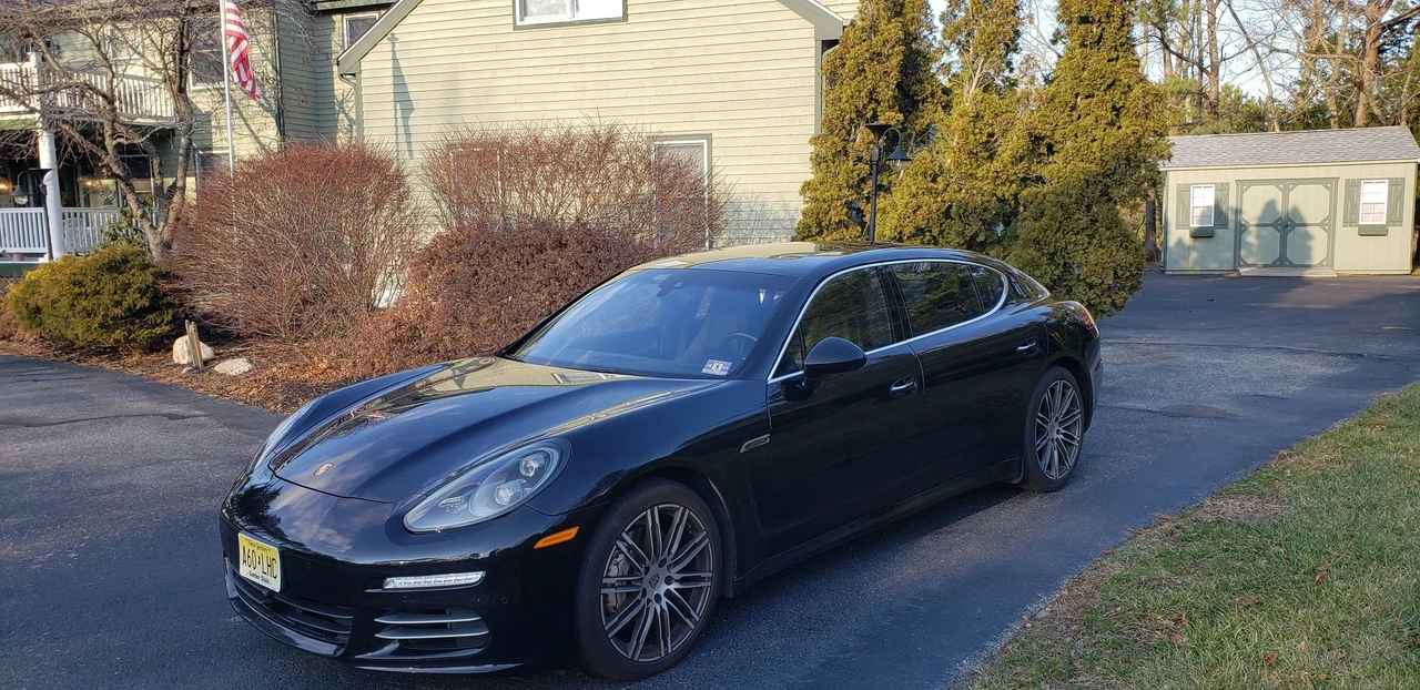 2014 Porsche 970 Panamera 4S - Image 3 of 13
