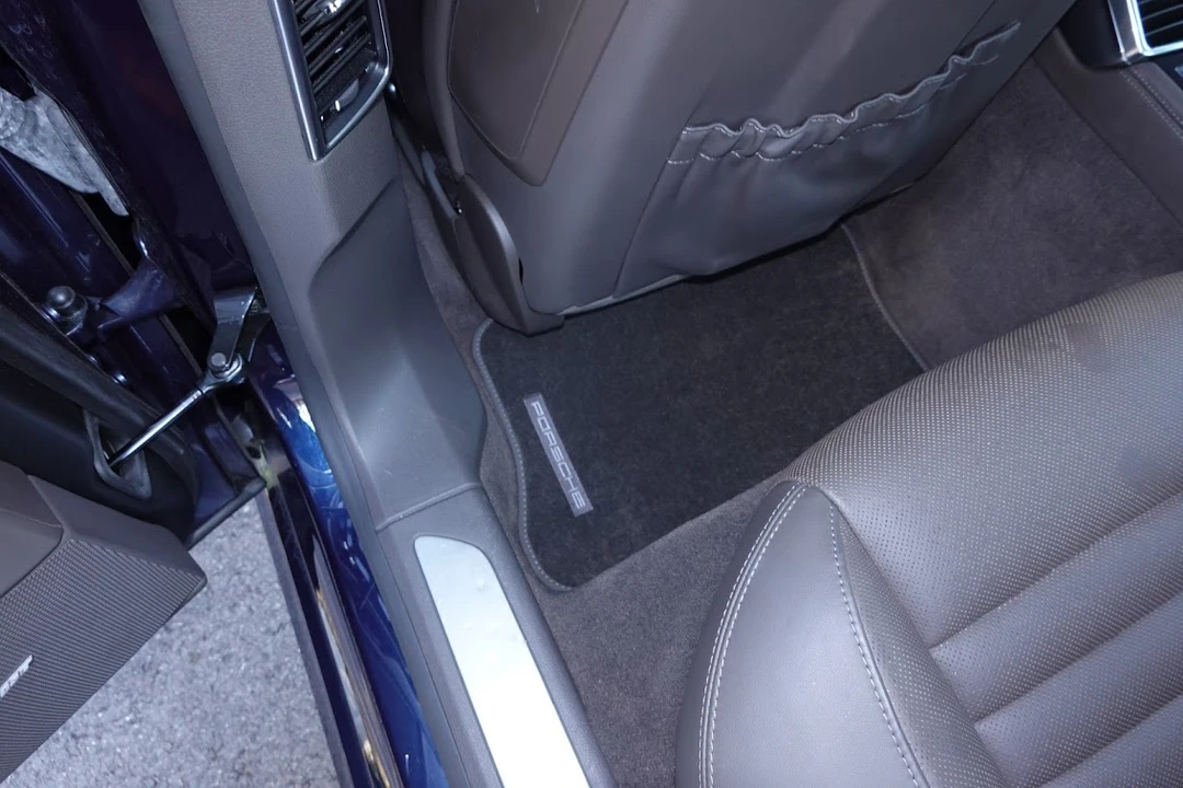 2014 Porsche 970 Panamera GTS - Image 13 of 15