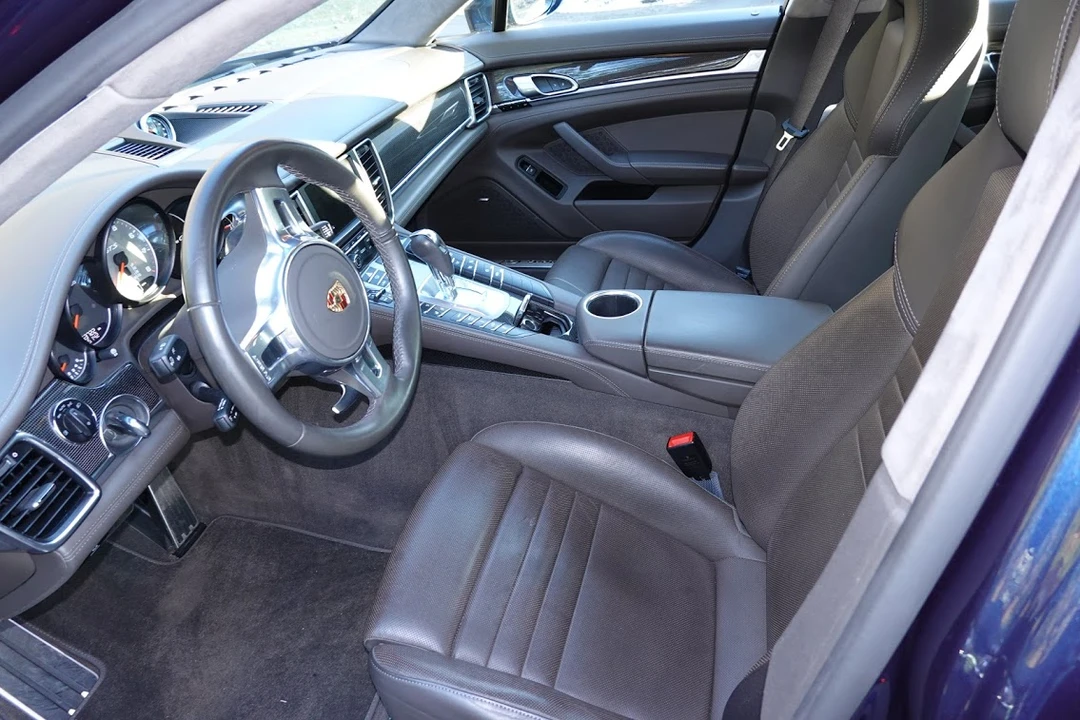 2014 Porsche 970 Panamera GTS - Image 9 of 15