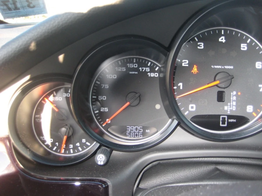 2012 Porsche 970 Panamera - Image 9 of 10