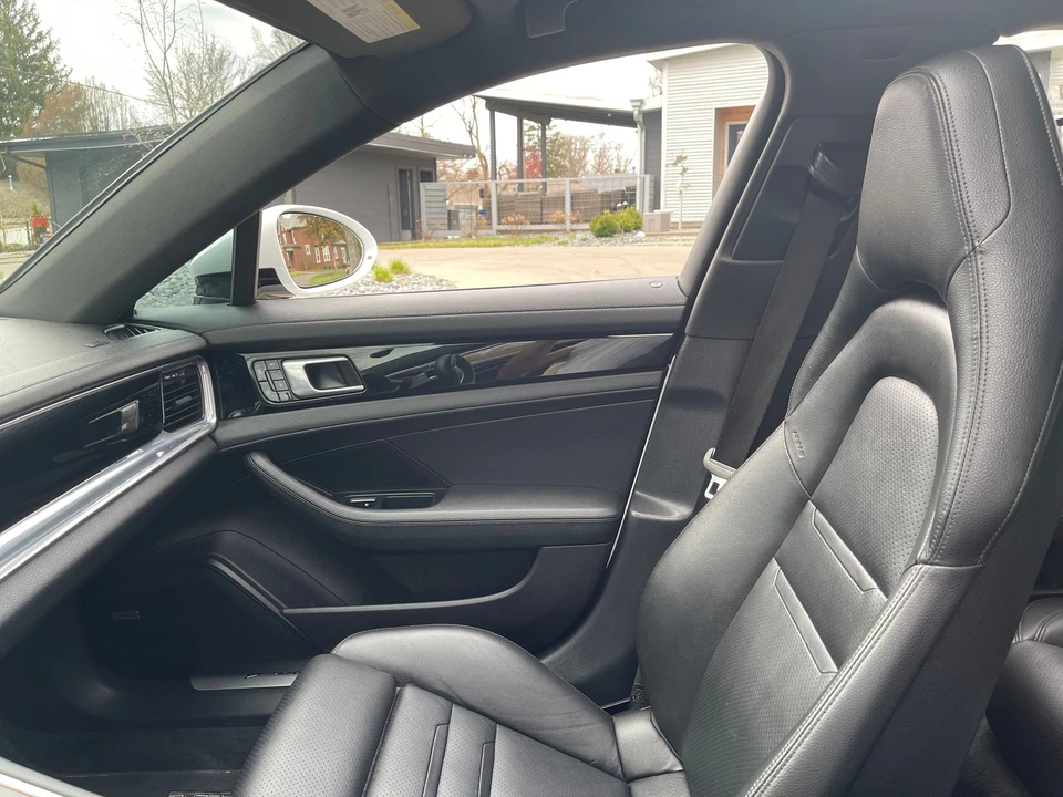 2018 Porsche 971 Panamera - Image 5 of 31