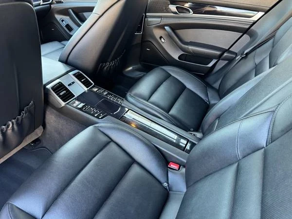 2016 Porsche 970 Panamera GTS - Image 9 of 15