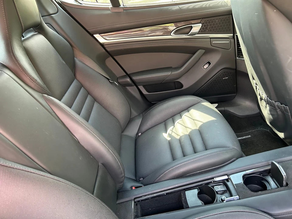 2014 Porsche 970 Panamera - Image 19 of 22