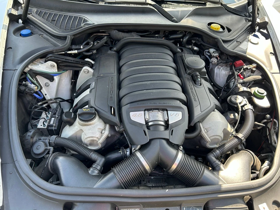 2014 Porsche 970 Panamera - Image 10 of 22