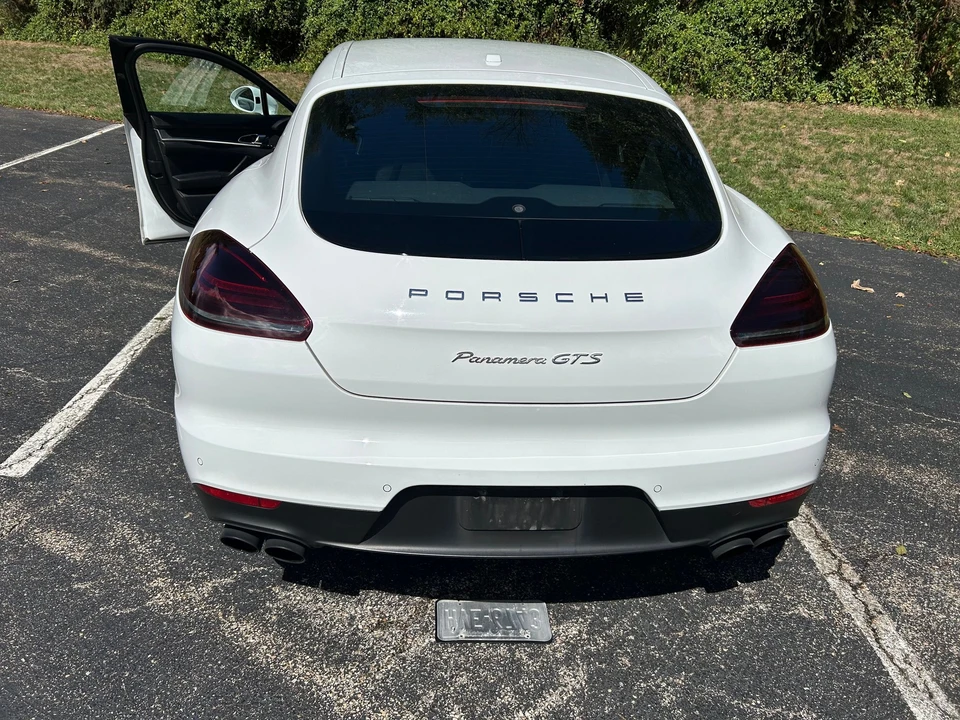 2014 Porsche 970 Panamera - Image 21 of 22