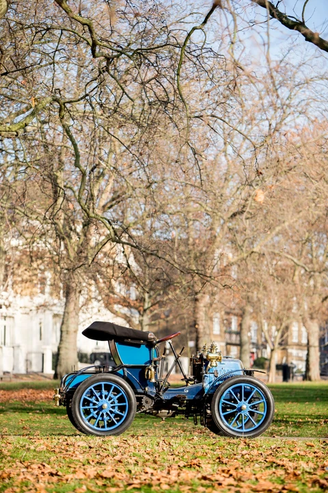 Panhard - Image 6 of 30