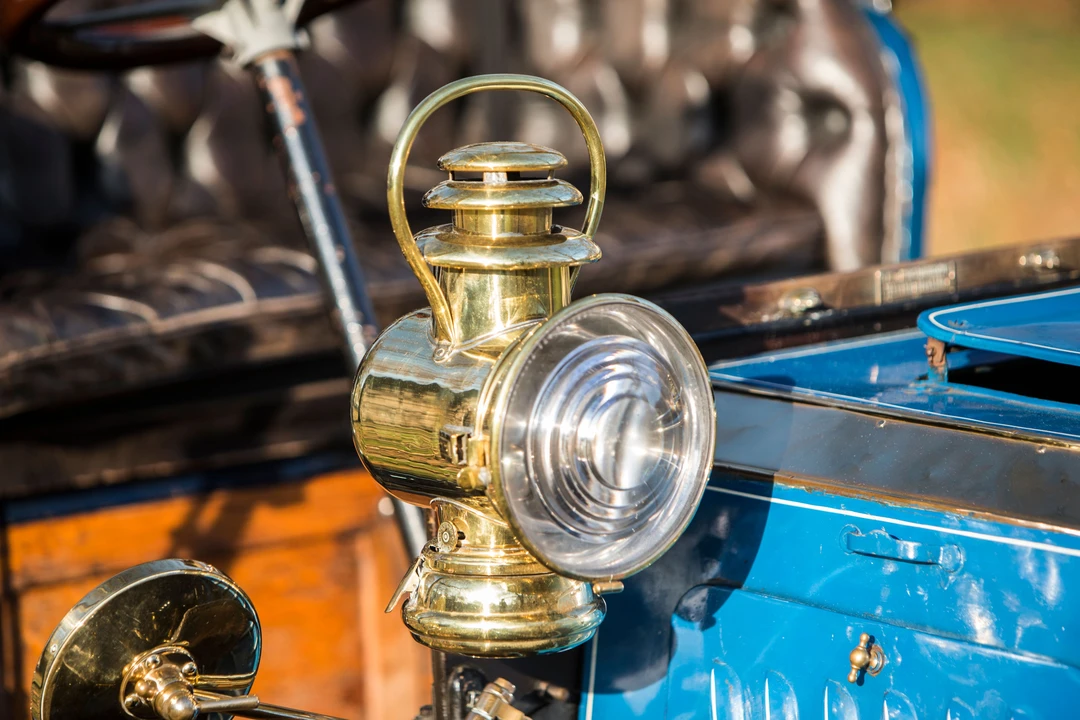 Panhard - Image 26 of 30