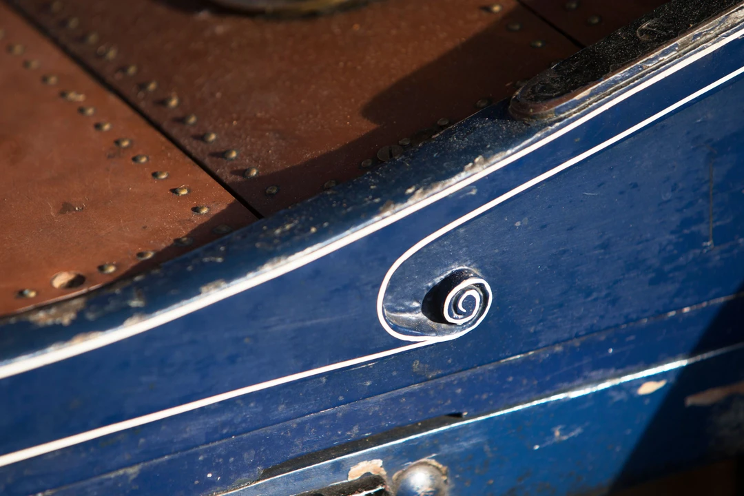 Panhard - Image 25 of 30