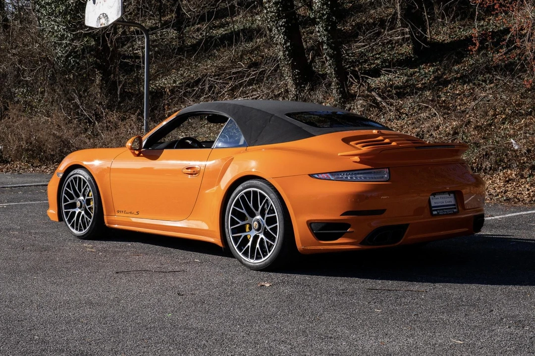 2014 Porsche 991 Turbo S - Image 15 of 31