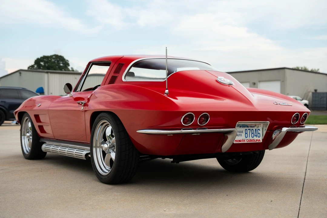 1964 Chevrolet Corvette C2 - Image 16 of 31