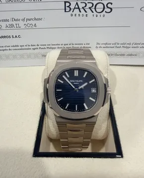 Patek Philippe Nautilus Ref. 5811/1G-001