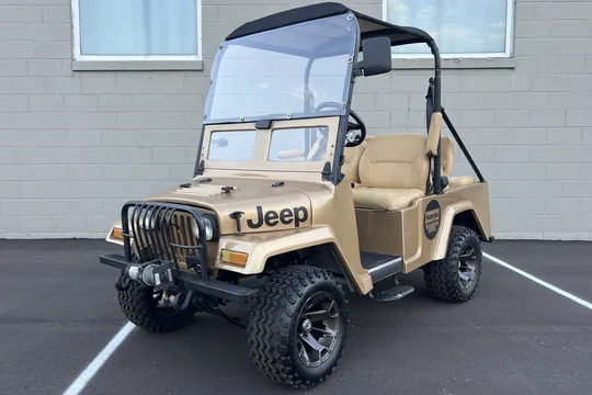 Parts and Automobilia Jeep Wrangler-Style Golf Cart