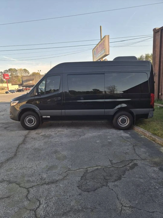2023 Mercedes-Benz VS30 Sprinter - Image 7 of 10