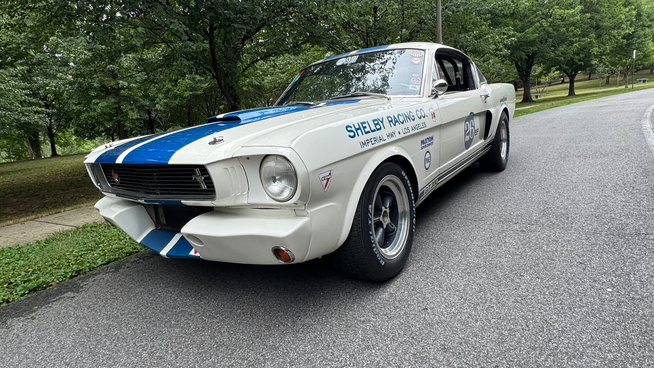 1966 Shelby GT350 - Image 3 of 31