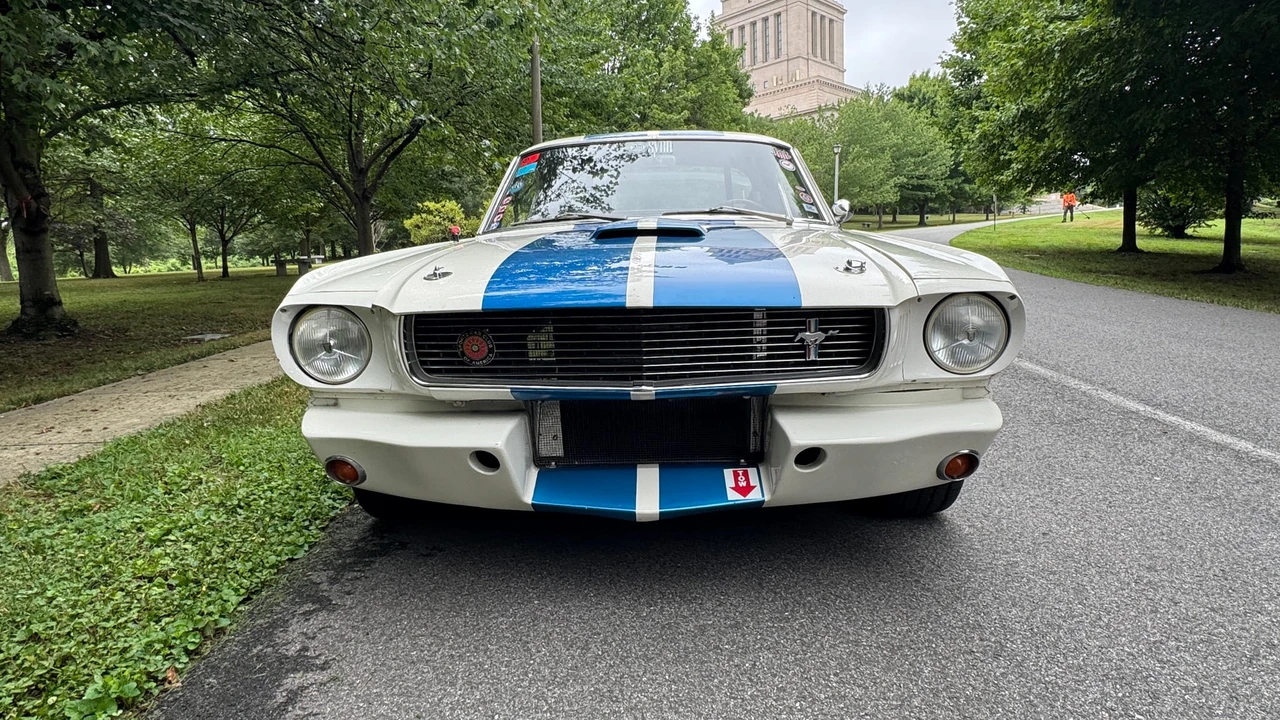 1966 Shelby GT350 - Image 2 of 31