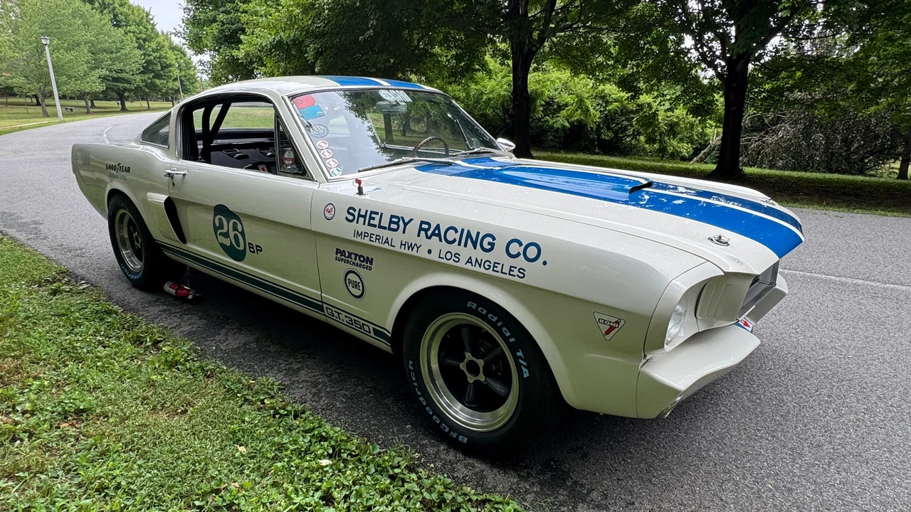1966 Shelby GT350 - Image 19 of 31