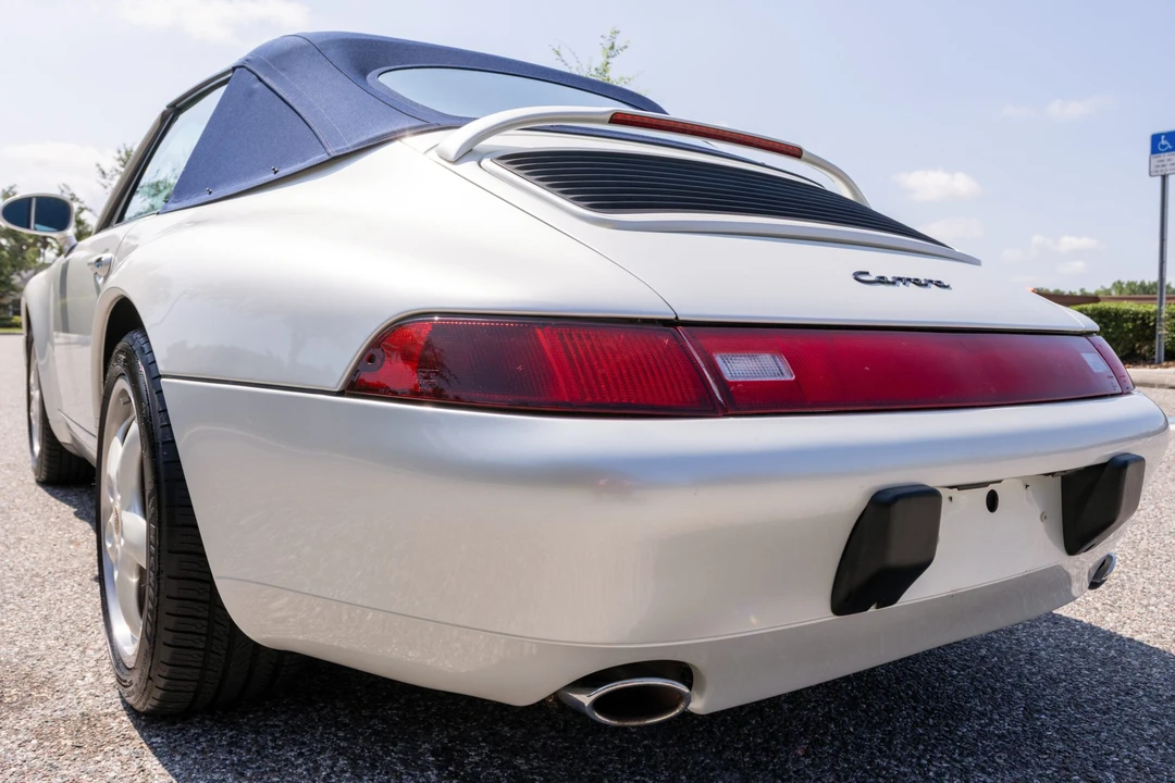 1995 Porsche 993 Carrera - Image 13 of 31