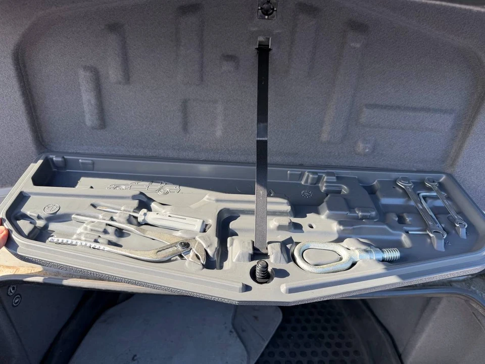 2002 BMW E39 5 Series - Image 8 of 23