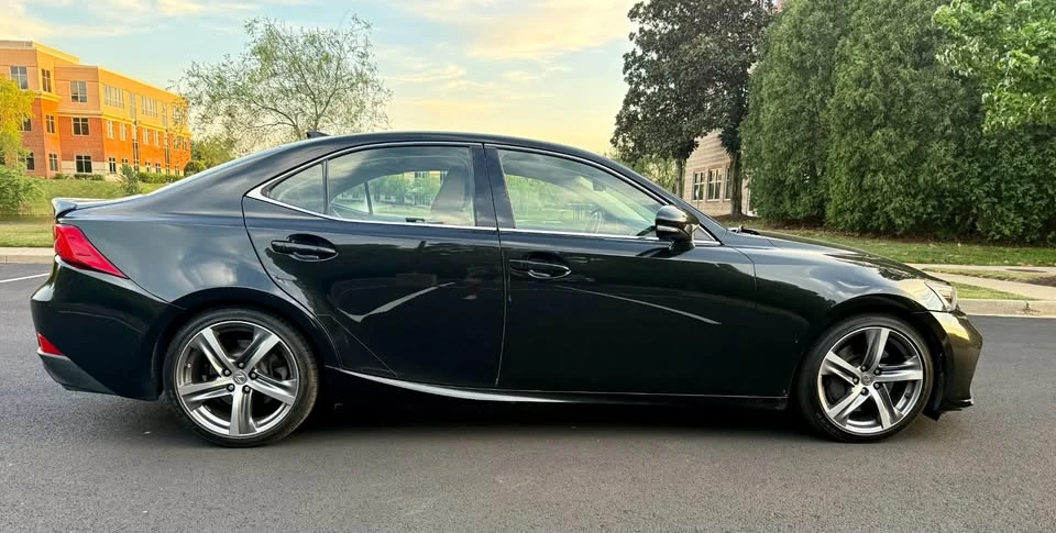 2017 Lexus IS 3rd Gen - Image 6 of 20